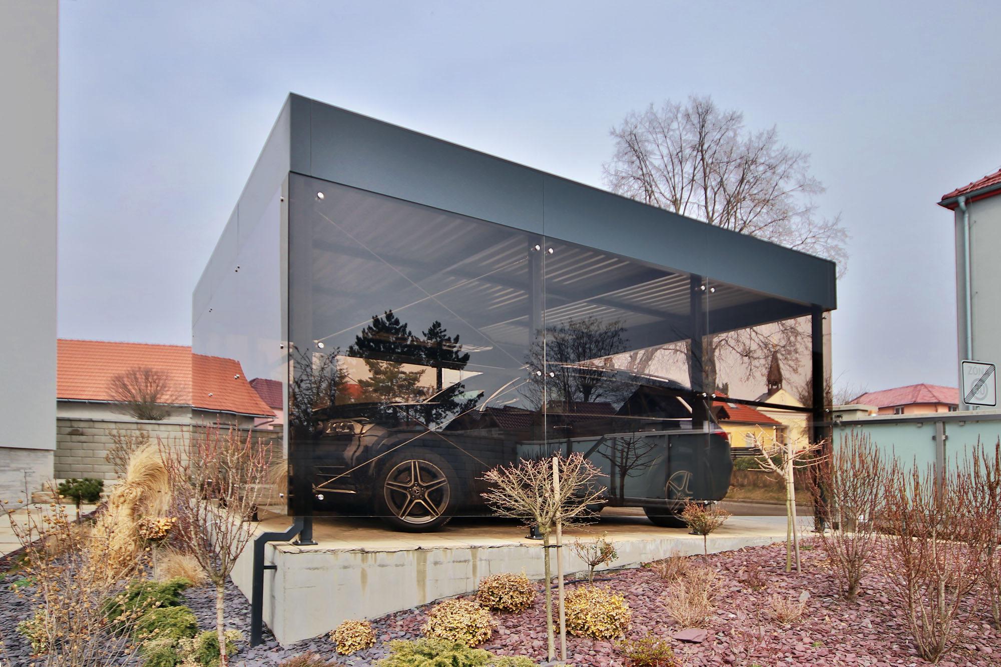 CarPenthouse Hranice 05 middle.jpg